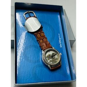 Walt Disney World Collector Watch with Leather Band in Original Box, Year 2000